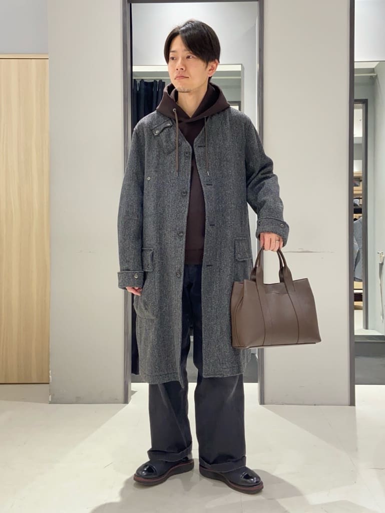 TAKEO KIKUCHIの【Made in JAPAN】エアダン プルオーバー パーカを使ったコーディネートを紹介します。｜Rakuten Fashion(楽天ファッション／旧楽天ブランドアベニュー)5106056