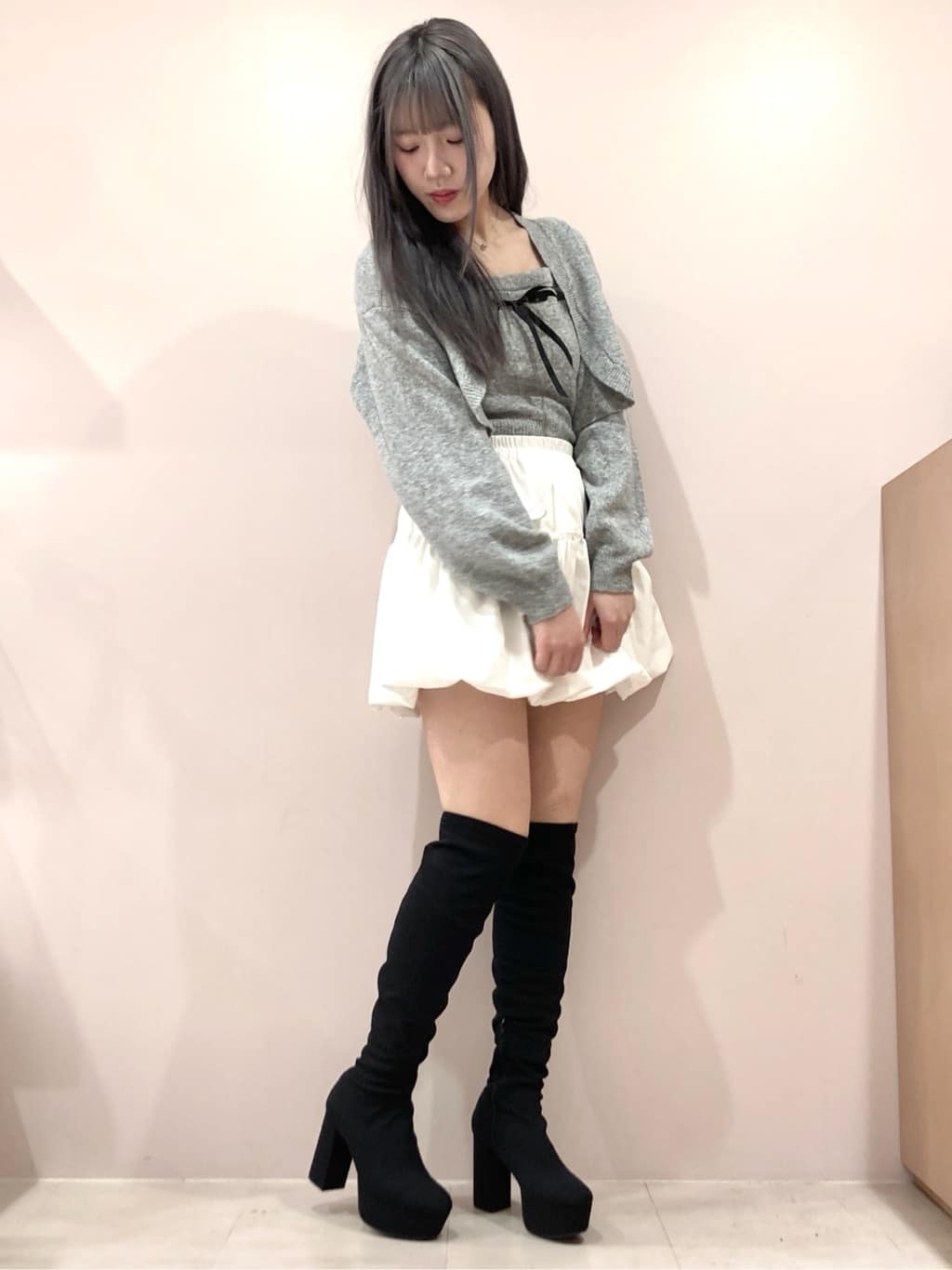ESPERANZAの【ラク盛り/ニーハイブーツ】リピーター続出/脚長美脚 厚底ニーハイブーツを使ったコーディネートを紹介します。｜Rakuten Fashion(楽天ファッション／旧楽天ブランドアベニュー)5112090