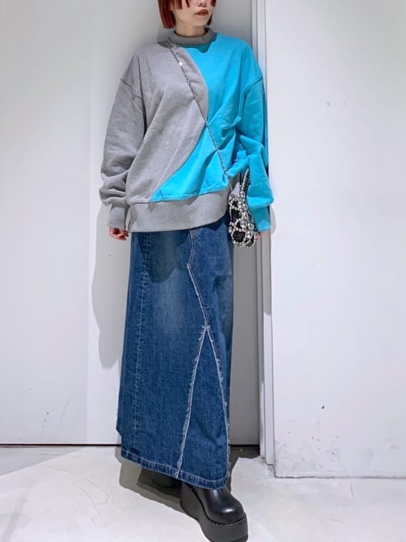 AZUL by moussyのスタッズデザインプラットフォームサボサンダルを使ったコーディネートを紹介します。｜Rakuten Fashion(楽天ファッション／旧楽天ブランドアベニュー)5113978