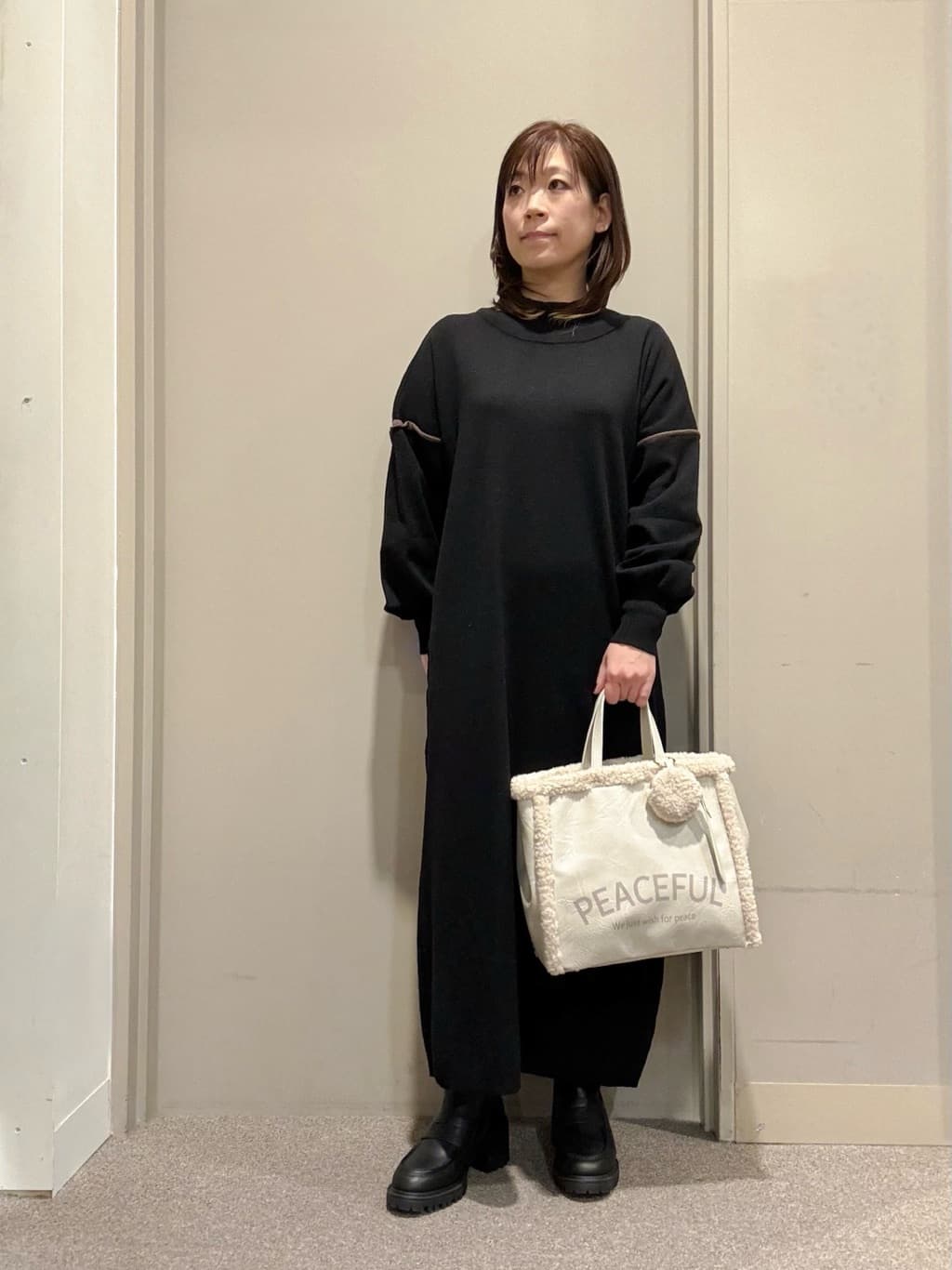 Vinのコーディネートを紹介します。｜Rakuten Fashion(楽天ファッション／旧楽天ブランドアベニュー)5124796