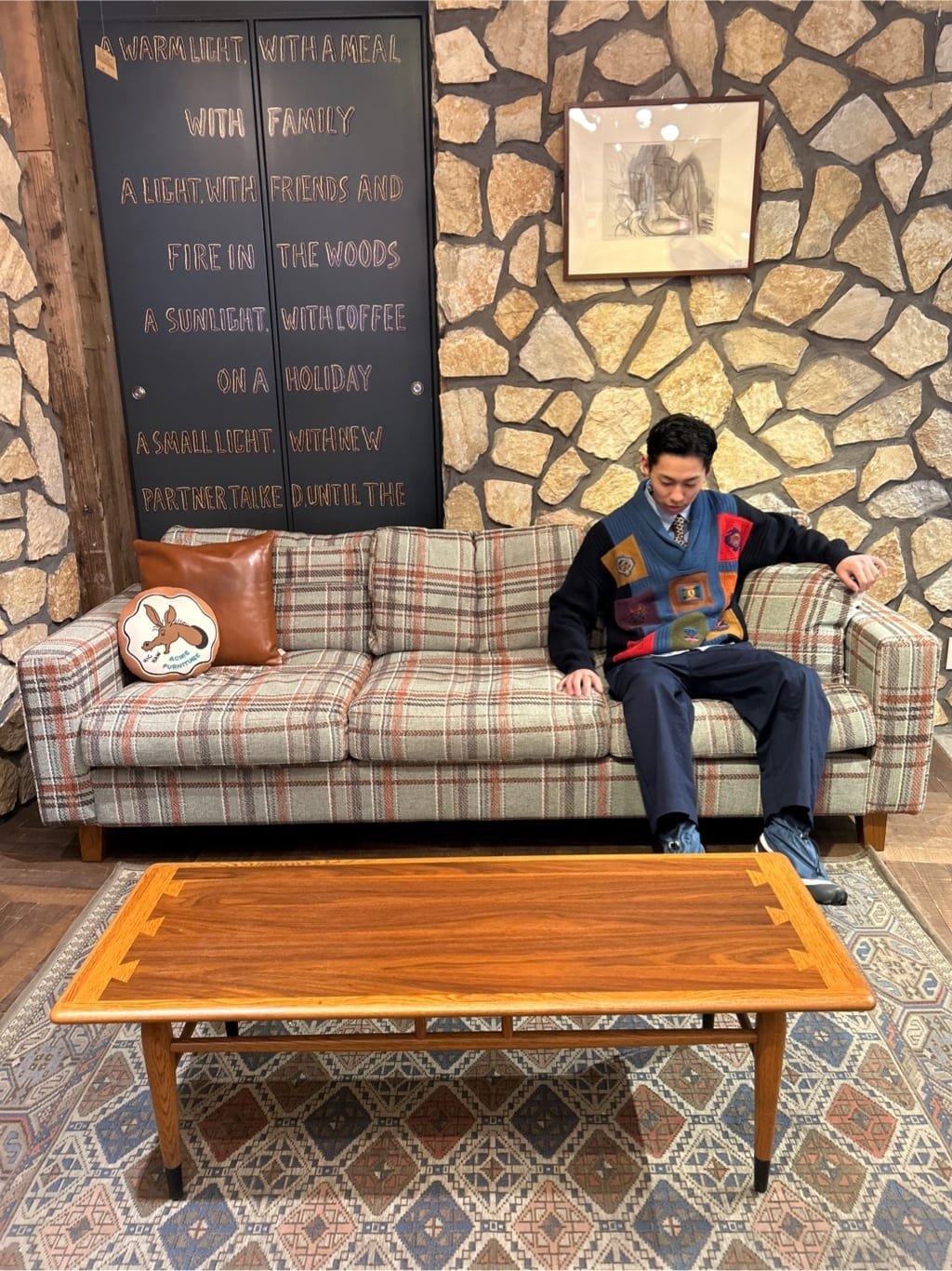 journal standard FurnitureのGLENOAKS RUG 200x200 グレンオークスラグを使ったコーディネートを紹介します。｜Rakuten Fashion(楽天ファッション／旧楽天ブランドアベニュー)5130289