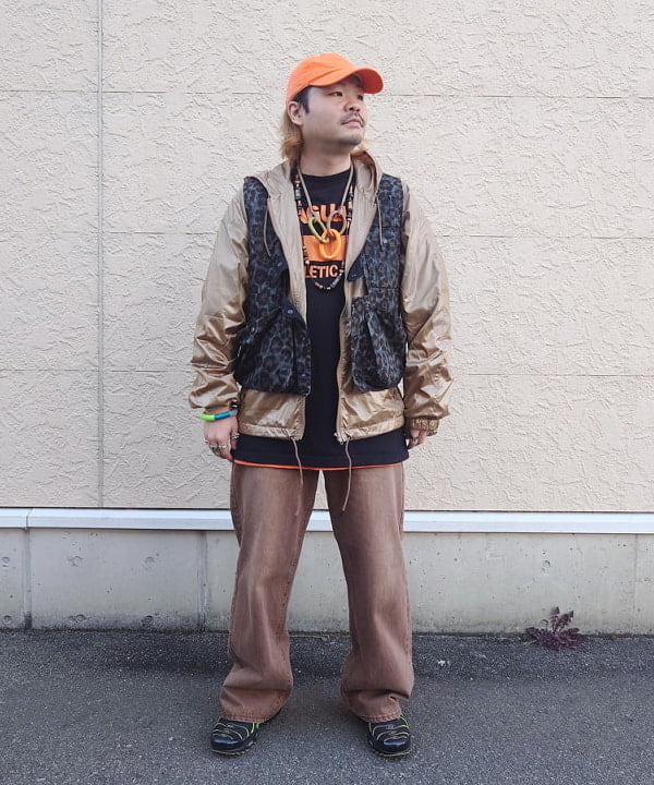 BEAMS HEARTのブラスト ワイド ストレート デニムを使ったコーディネートを紹介します。｜Rakuten Fashion(楽天ファッション／旧楽天ブランドアベニュー)5130673