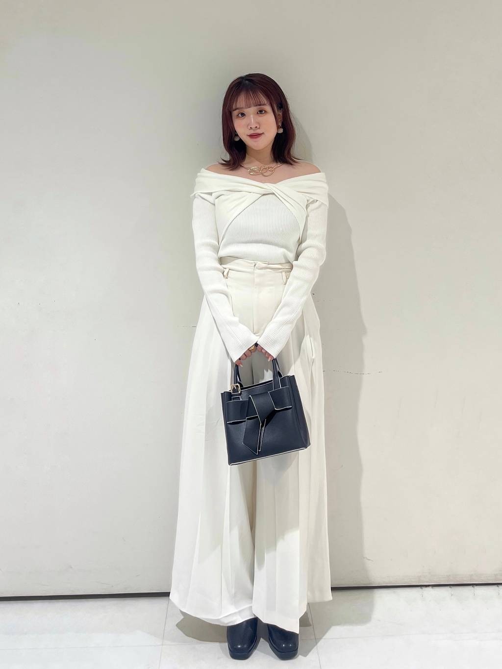 mysty womanの【上西星来さん着用アイテム】ニットストームショートブーツを使ったコーディネートを紹介します。｜Rakuten Fashion(楽天ファッション／旧楽天ブランドアベニュー)5131121