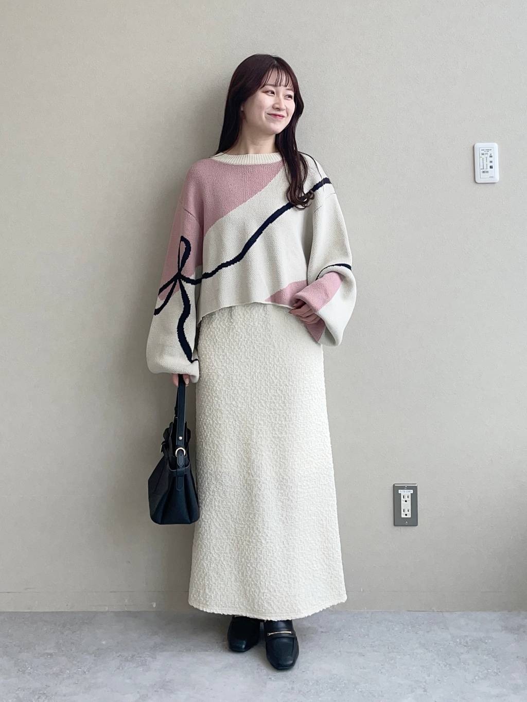 mysty womanのテクスチャーカットスカートを使ったコーディネートを紹介します。｜Rakuten Fashion(楽天ファッション／旧楽天ブランドアベニュー)5131101