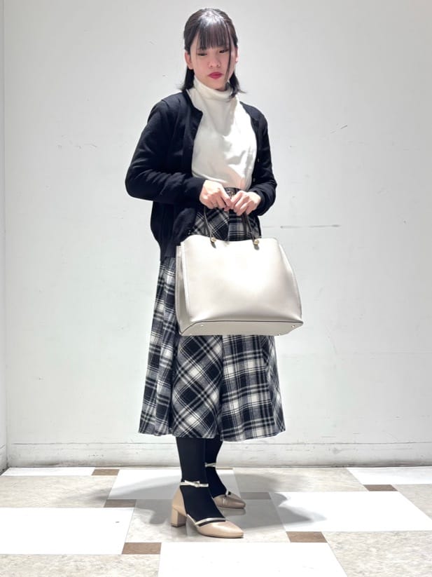 ESPERANZAの<A4すっぽり>2WAYお仕事トートを使ったコーディネートを紹介します。｜Rakuten Fashion(楽天ファッション／旧楽天ブランドアベニュー)5132118
