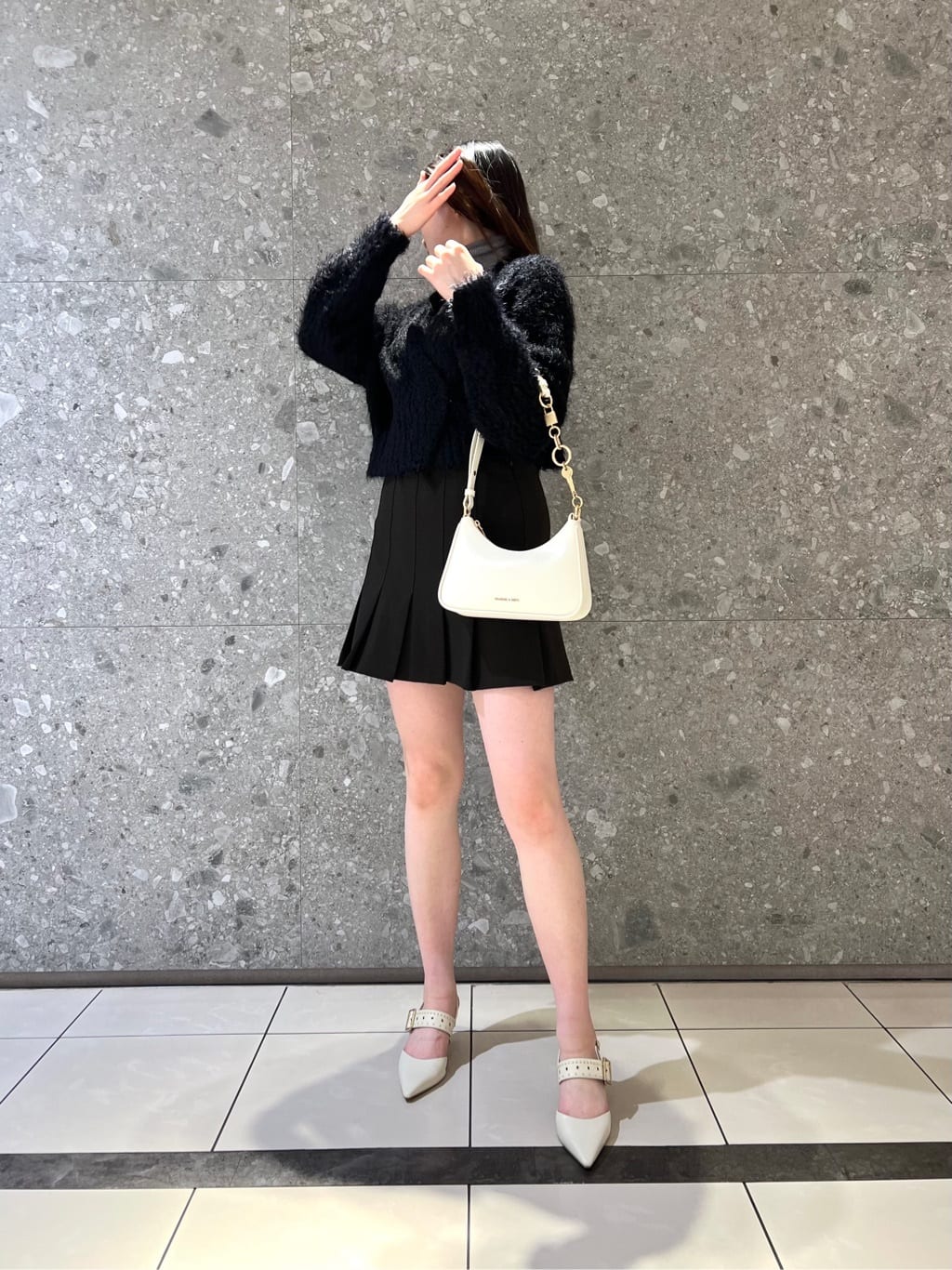 パンプス　CCマーク CHARLES & KEITH | Sepphe セフェ スタッズストラップパンプス