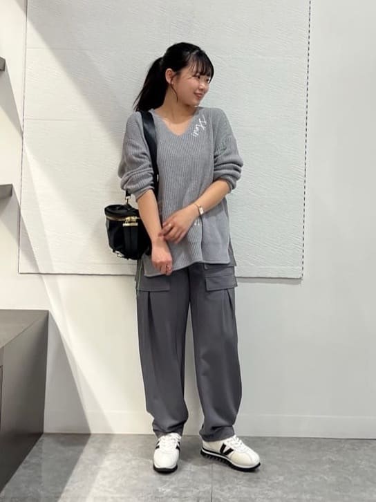 Vinのレター刺繍ニットプルオーバーを使ったコーディネートを紹介します。｜Rakuten Fashion(楽天ファッション／旧楽天ブランドアベニュー)5137498