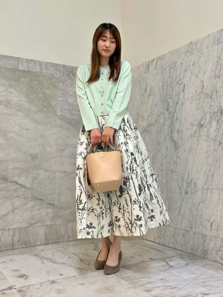 ANAYI | シルエットフラワージャガードタックスカート | Rakuten