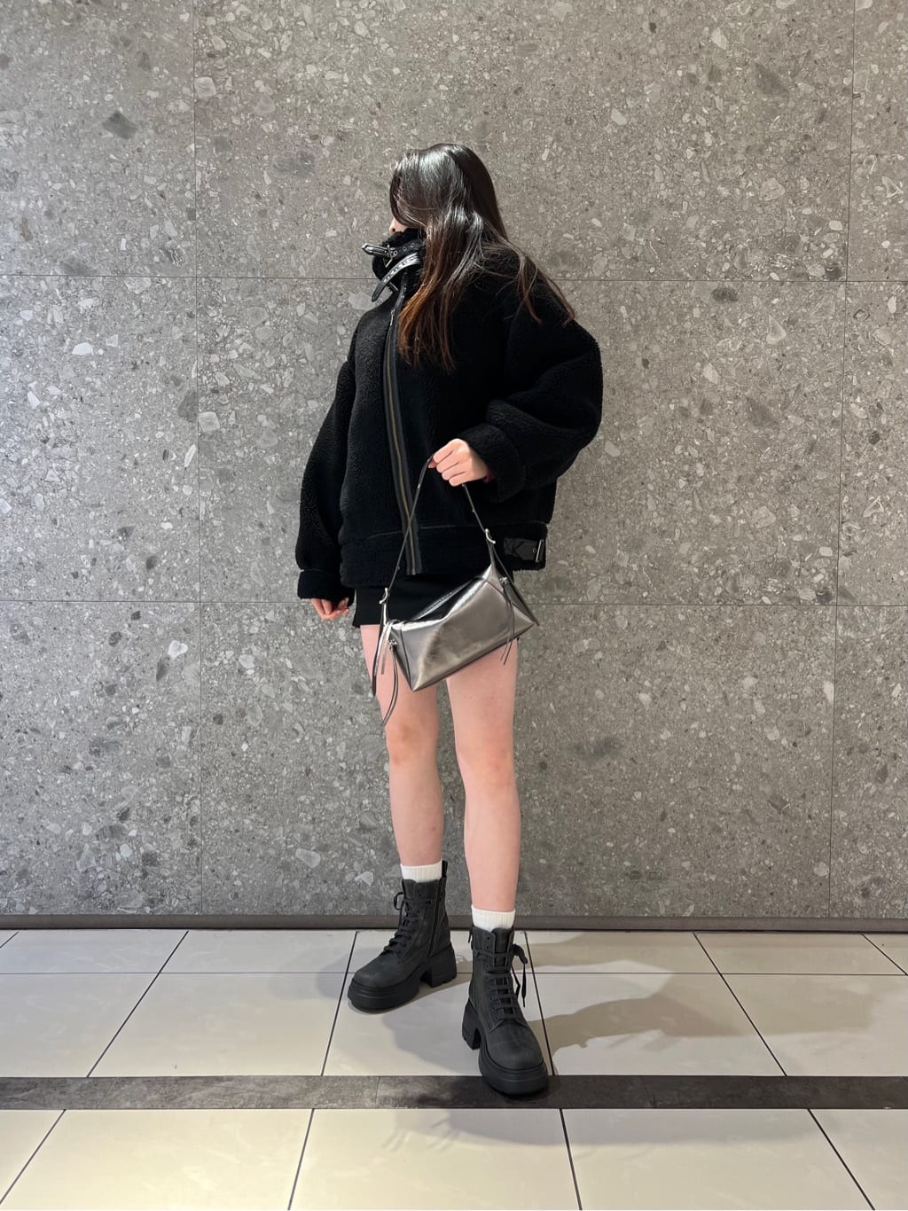 CHARLES & KEITH | Xylia ザイリア ホーボーバッグ | Rakuten Fashion