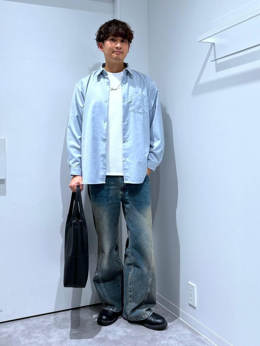 LAKOLEのスムースTRイージーケアシャツを使ったコーディネートを紹介します。｜Rakuten Fashion(楽天ファッション／旧楽天ブランドアベニュー)5150576