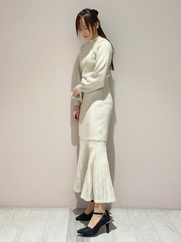 ESPERANZAのヒールキャップパンプスを使ったコーディネートを紹介します。｜Rakuten Fashion(楽天ファッション／旧楽天ブランドアベニュー)5163427