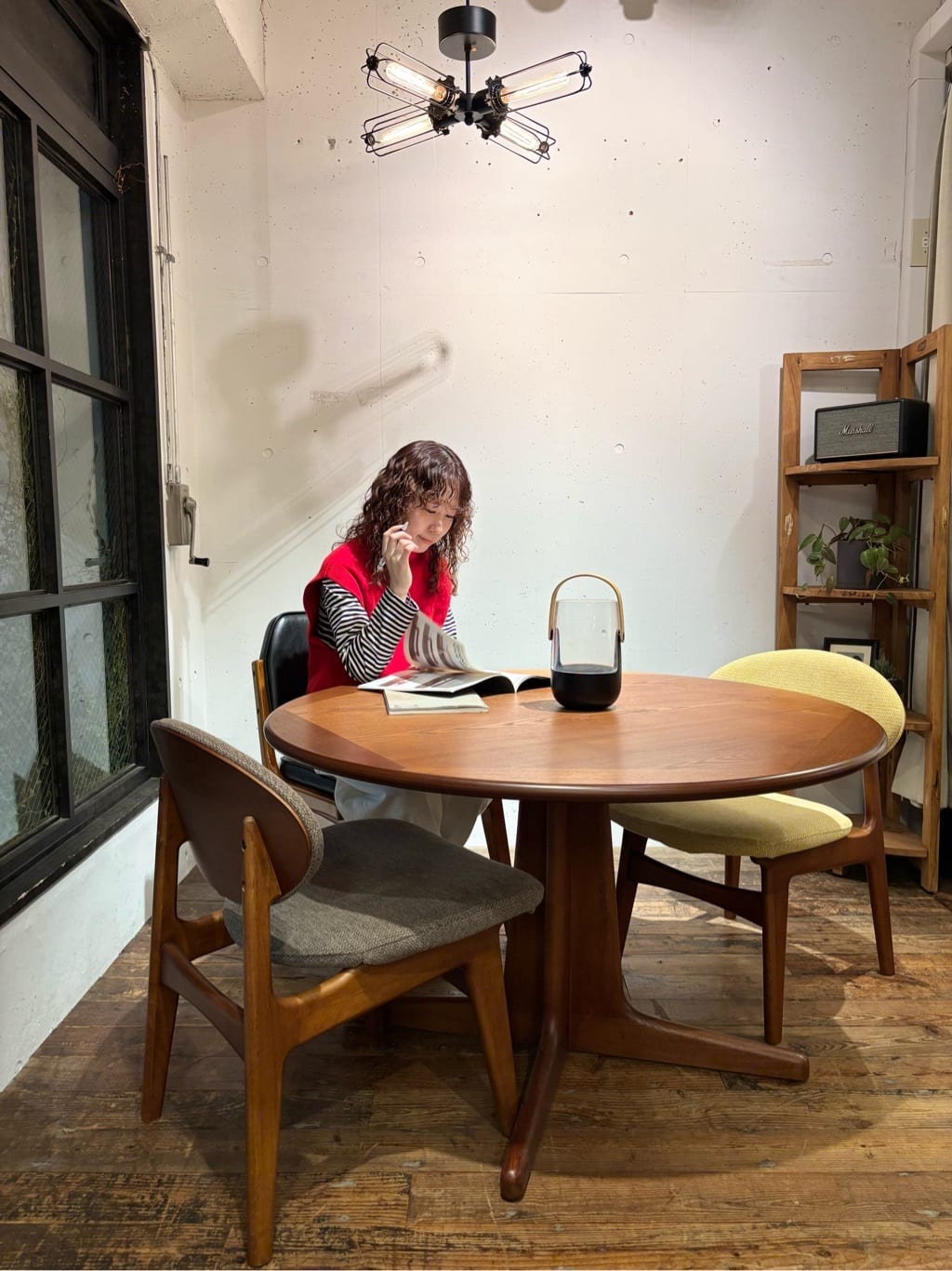 journal standard FurnitureのWINCHESTER CEILING LIGHT4 ウィンチェスター シーリングライト 4灯を使ったコーディネートを紹介します。｜Rakuten Fashion(楽天ファッション／旧楽天ブランドアベニュー)5164234
