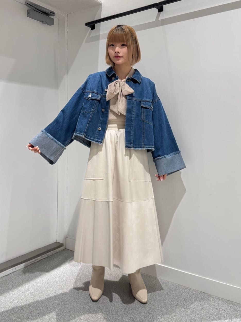 Vinのワイドスリーブデニムジャケットを使ったコーディネートを紹介します。｜Rakuten Fashion(楽天ファッション／旧楽天ブランドアベニュー)5166941