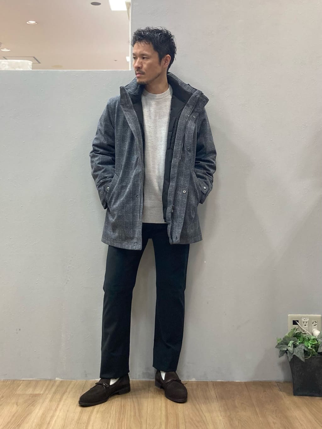TAKEO KIKUCHIのスプリング メランジ ニットを使ったコーディネートを紹介します。｜Rakuten Fashion(楽天ファッション／旧楽天ブランドアベニュー)5169791