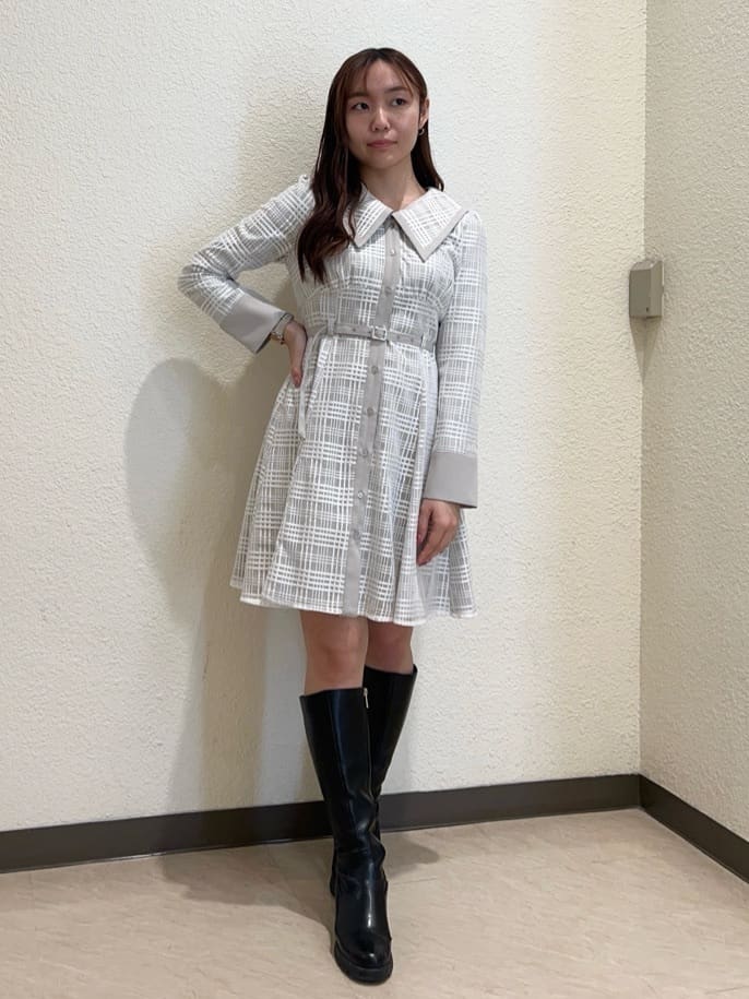 REDYAZELのビッグカラーレースミニワンピースを使ったコーディネートを紹介します。｜Rakuten Fashion(楽天ファッション／旧楽天ブランドアベニュー)5170165