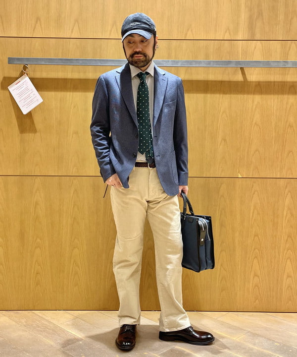 BEAMS HEARTの【セットアップ対応】メランジニット  3ボタンジャケット(S~XL・ストレッチ・サステナブル)を使ったコーディネートを紹介します。｜Rakuten Fashion(楽天ファッション／旧楽天ブランドアベニュー)5173179