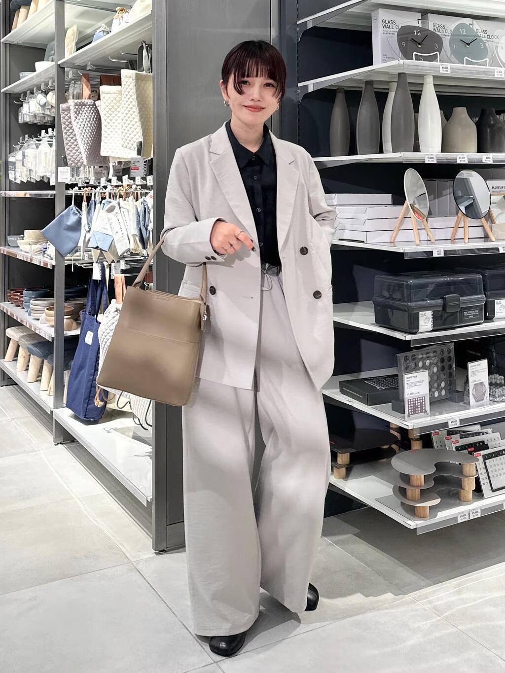 LAKOLEのサップVTGダブルジャケットを使ったコーディネートを紹介します。｜Rakuten Fashion(楽天ファッション／旧楽天ブランドアベニュー)5182369