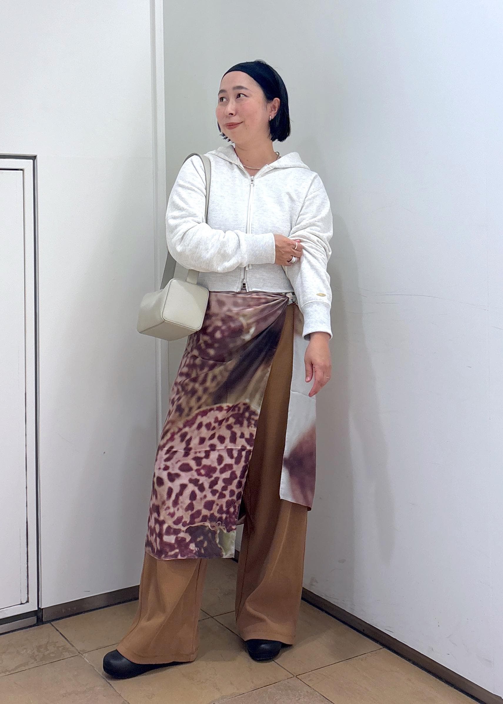 SALON adam et rope'のコーディネートを紹介します。｜Rakuten Fashion(楽天ファッション／旧楽天ブランドアベニュー)5240231