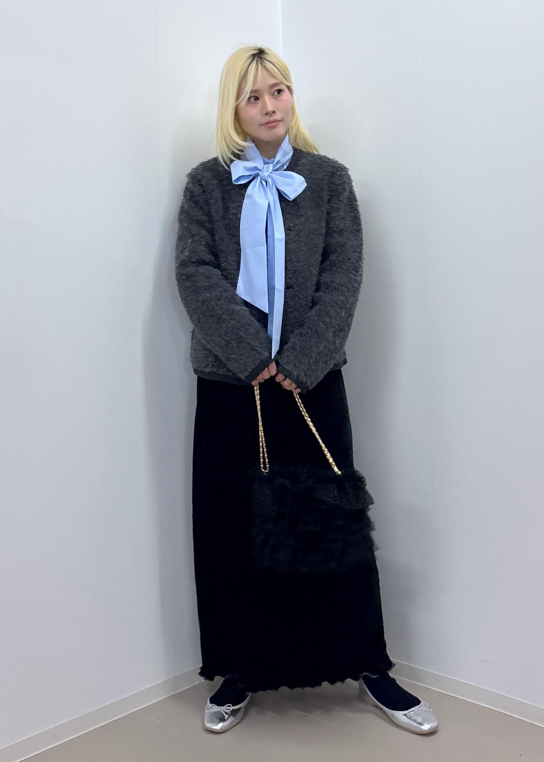 ROPE' PICNICの【花粉ガード・防シワ】ボリューム袖ボウタイブラウスを使ったコーディネートを紹介します。｜Rakuten Fashion(楽天ファッション／旧楽天ブランドアベニュー)5240502