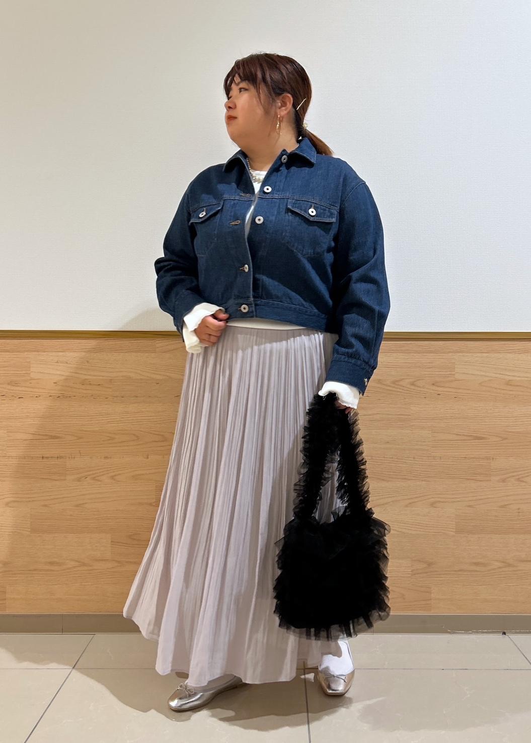 ROPE' PICNICの袖口フレアシアーニットプルオーバー/洗濯機OKを使ったコーディネートを紹介します。｜Rakuten Fashion(楽天ファッション／旧楽天ブランドアベニュー)5272137