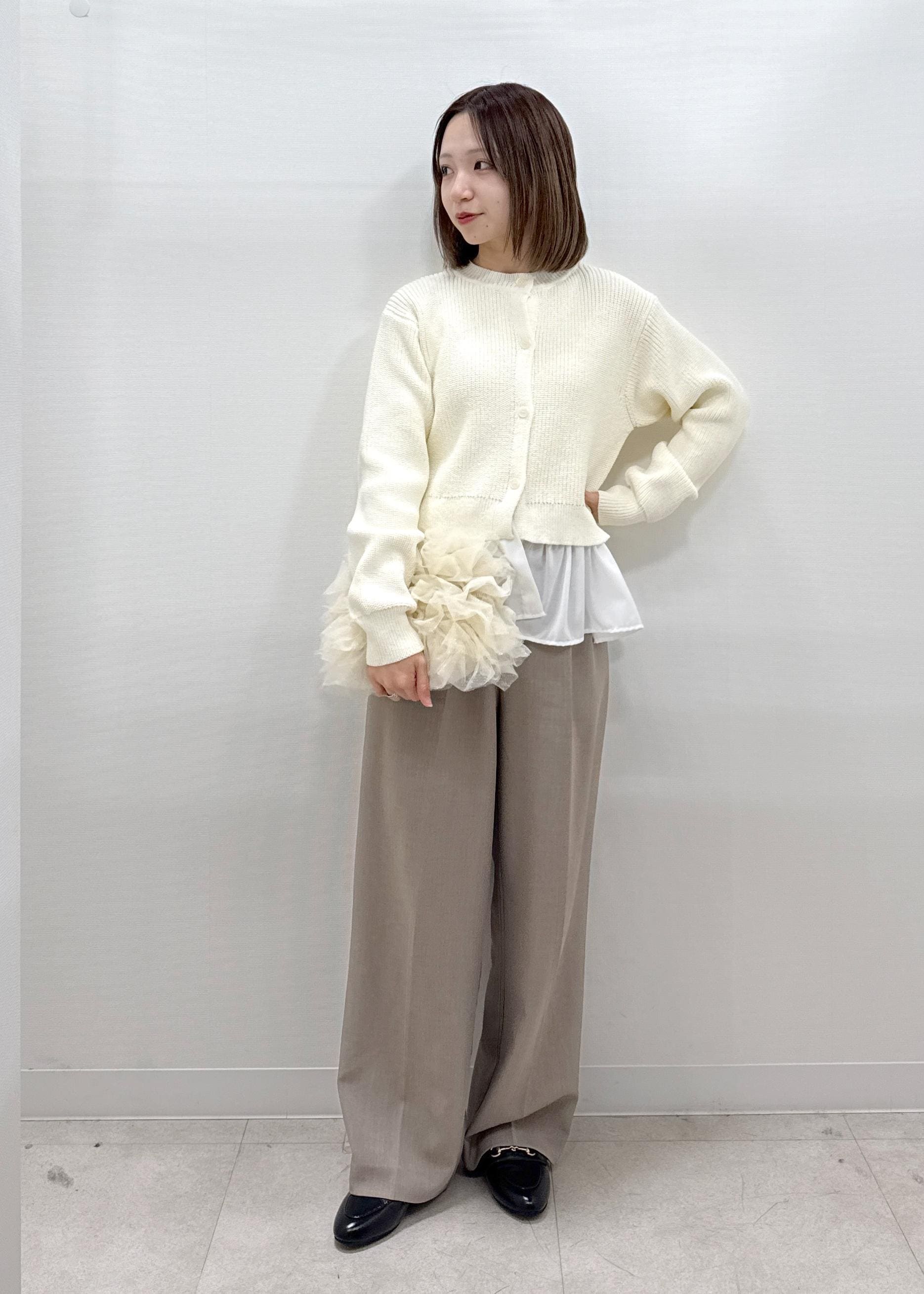 ROPE' PICNICの布帛使いショート丈カーディガンを使ったコーディネートを紹介します。｜Rakuten Fashion(楽天ファッション／旧楽天ブランドアベニュー)5311404