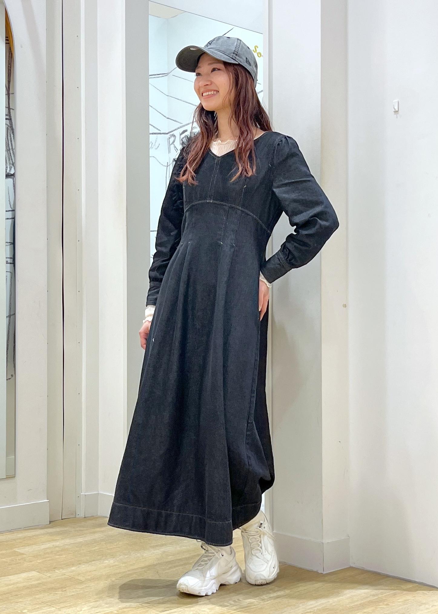 ROPE' PICNICのデニムワンピースを使ったコーディネートを紹介します。｜Rakuten Fashion(楽天ファッション／旧楽天ブランドアベニュー)5310977