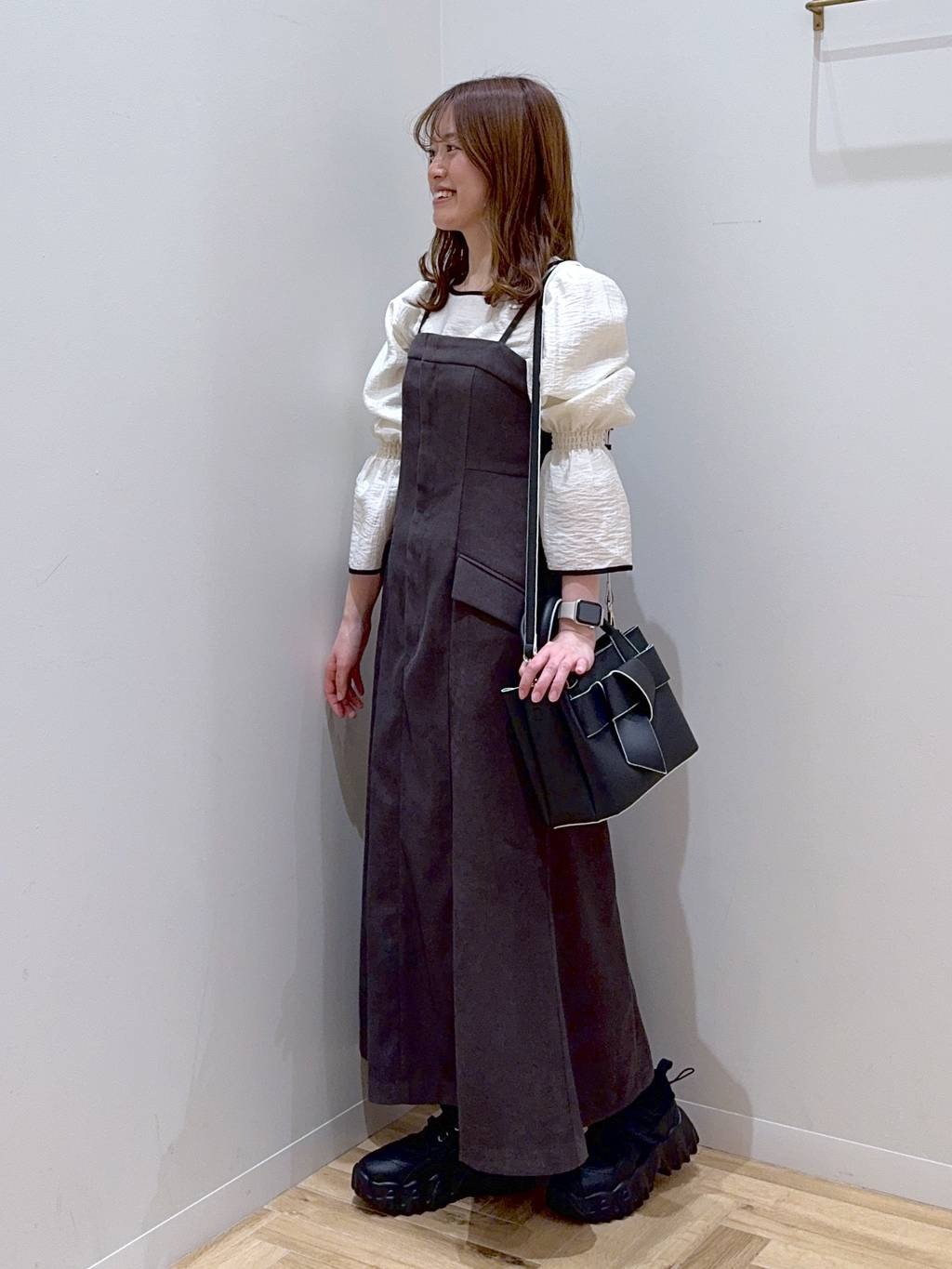 mysty womanのリボンモチーフバッグを使ったコーディネートを紹介します。｜Rakuten Fashion(楽天ファッション／旧楽天ブランドアベニュー)5187548