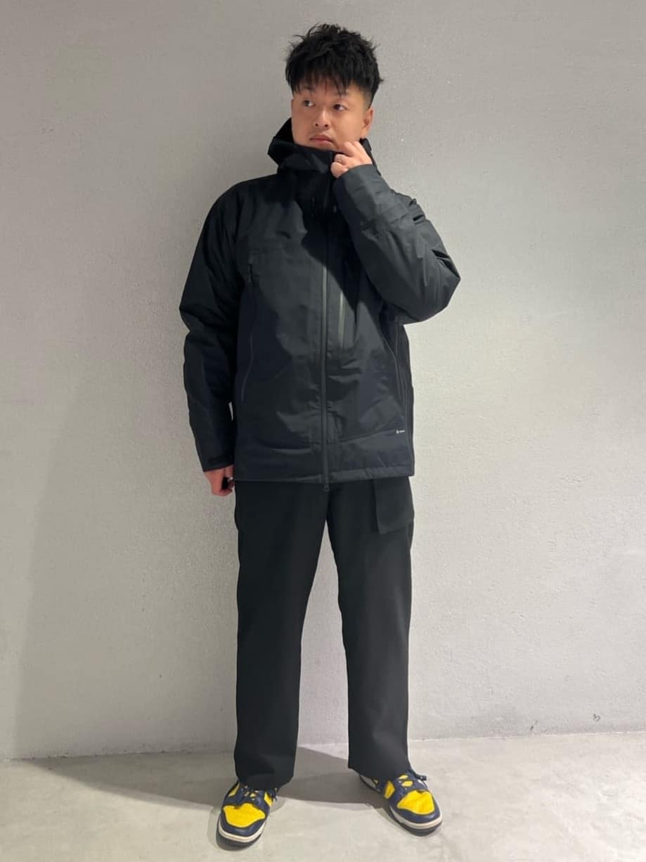Snow PeakのGORE-TEX Rain Jacketを使ったコーディネートを紹介します。｜Rakuten Fashion(楽天ファッション／旧楽天ブランドアベニュー)5188747