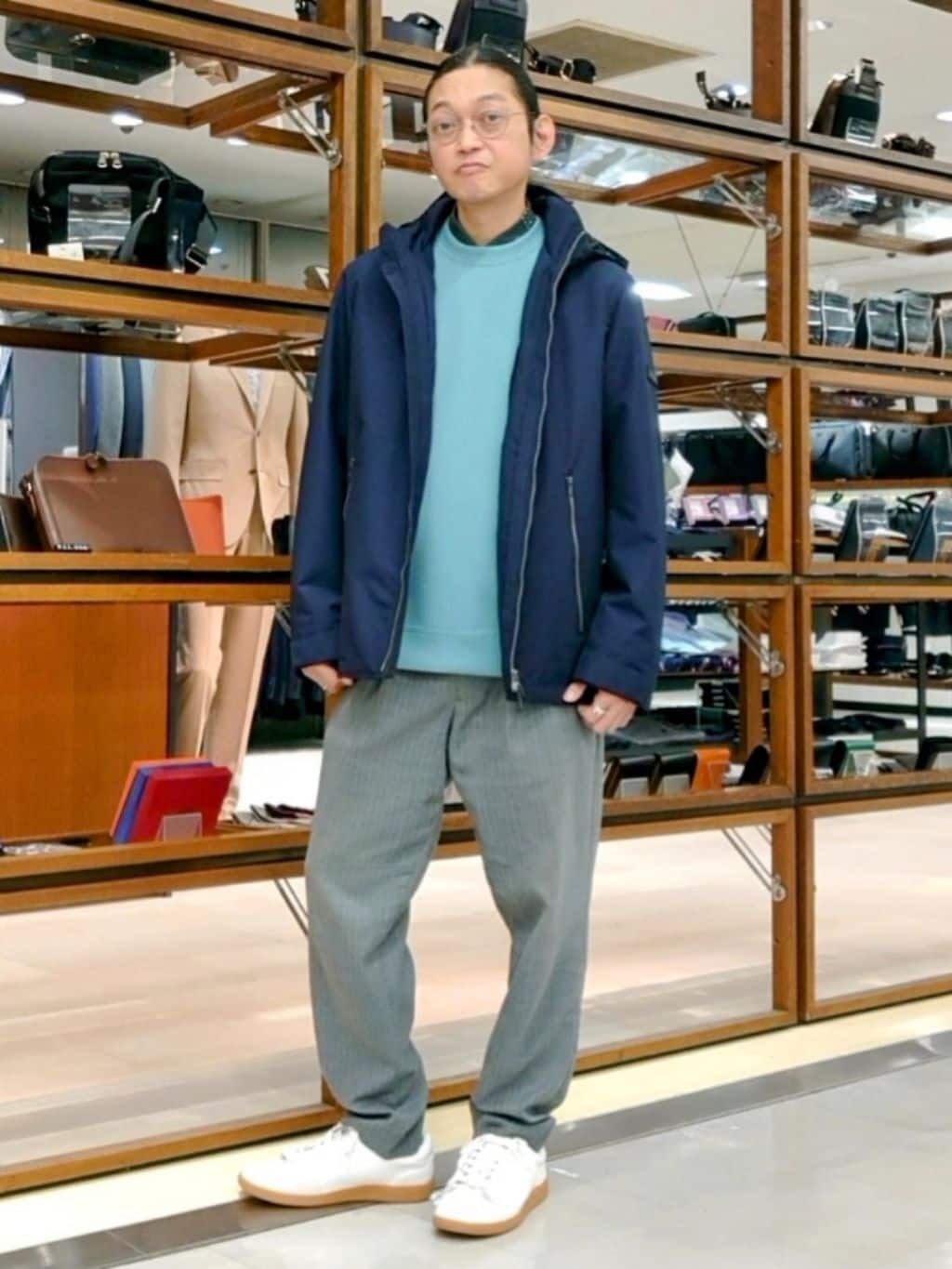 TAKEO KIKUCHIの【軽量アウター】エレクティブ シェル ブルゾンを使ったコーディネートを紹介します。｜Rakuten Fashion(楽天ファッション／旧楽天ブランドアベニュー)5190402