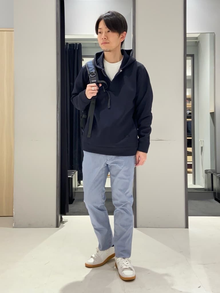 TAKEO KIKUCHIのハニカムダンボール ハーフジップ フーディを使ったコーディネートを紹介します。｜Rakuten Fashion(楽天ファッション／旧楽天ブランドアベニュー)5191511