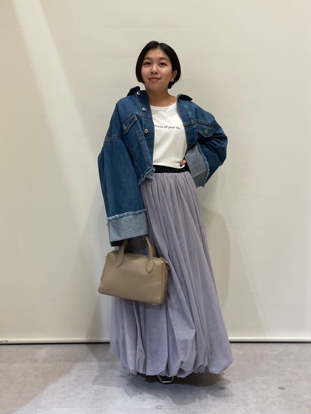 Vinのワイドスリーブデニムジャケットを使ったコーディネートを紹介します。｜Rakuten Fashion(楽天ファッション／旧楽天ブランドアベニュー)5200610