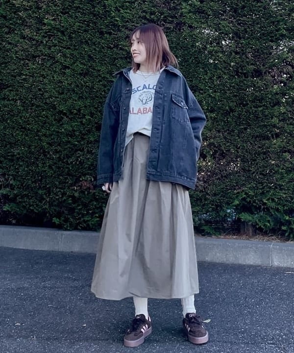 BEAMS HEARTのナイロン ガチャベルト スカートを使ったコーディネートを紹介します。｜Rakuten Fashion(楽天ファッション／旧楽天ブランドアベニュー)5228407