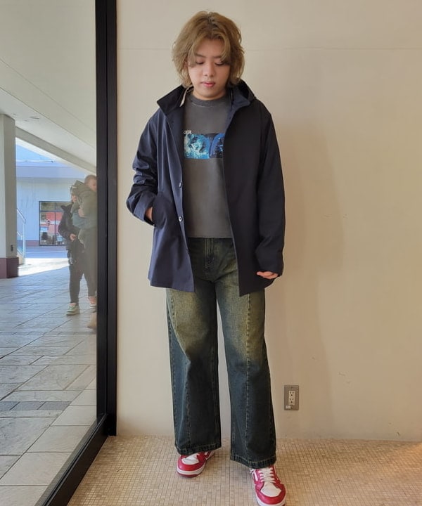 BEAMS Tのブラスト シーム バギーデニムパンツを使ったコーディネートを紹介します。｜Rakuten Fashion(楽天ファッション／旧楽天ブランドアベニュー)5228715