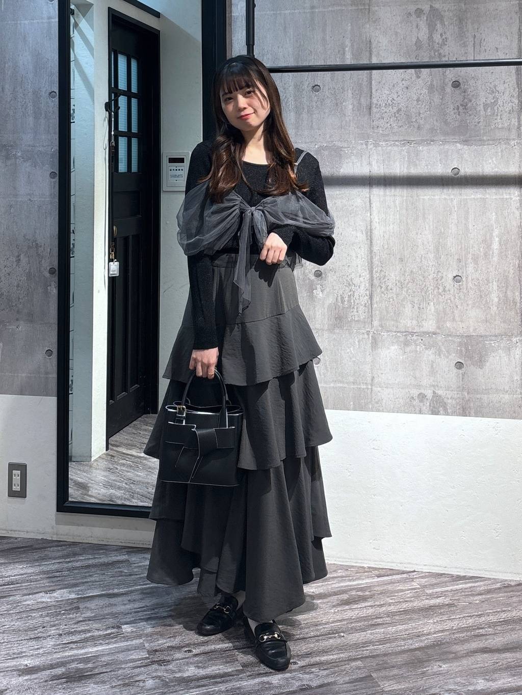 mysty womanのリボンモチーフバッグを使ったコーディネートを紹介します。｜Rakuten Fashion(楽天ファッション／旧楽天ブランドアベニュー)5228850