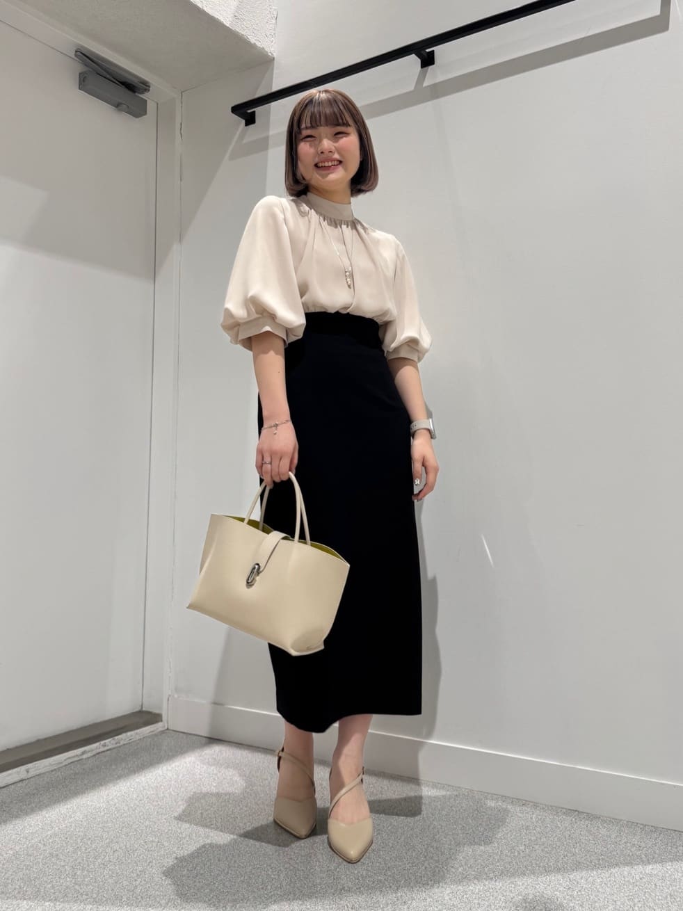 Vinのニュアンスストラップパンプスを使ったコーディネートを紹介します。｜Rakuten Fashion(楽天ファッション／旧楽天ブランドアベニュー)5232739