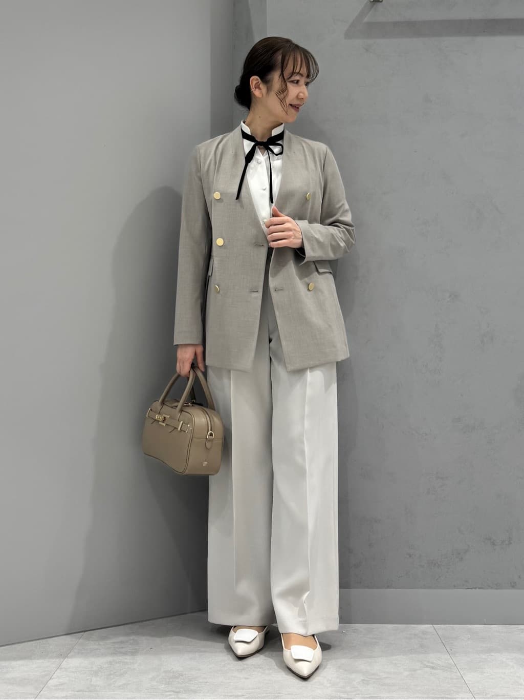 Vinのノーカラーダブルジャケットを使ったコーディネートを紹介します。｜Rakuten Fashion(楽天ファッション／旧楽天ブランドアベニュー)5243048