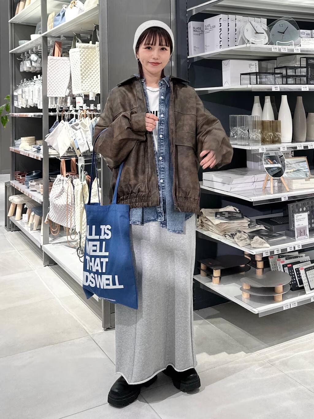 LAKOLEのFLジップブルゾンを使ったコーディネートを紹介します。｜Rakuten Fashion(楽天ファッション／旧楽天ブランドアベニュー)5245888