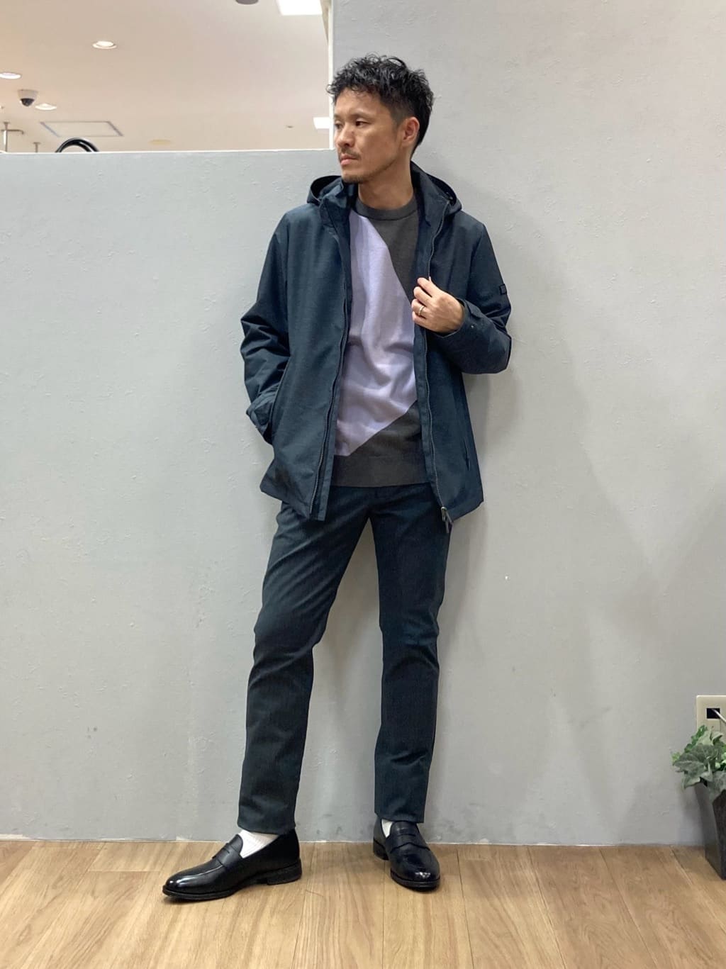 TAKEO KIKUCHIの【軽量アウター】エレクティブ シェル ブルゾンを使ったコーディネートを紹介します。｜Rakuten Fashion(楽天ファッション／旧楽天ブランドアベニュー)5248689