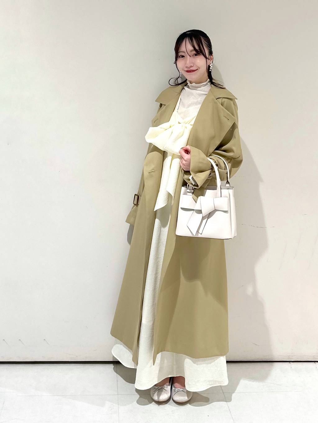 mysty womanのリボンモチーフバッグを使ったコーディネートを紹介します。｜Rakuten Fashion(楽天ファッション／旧楽天ブランドアベニュー)5258981