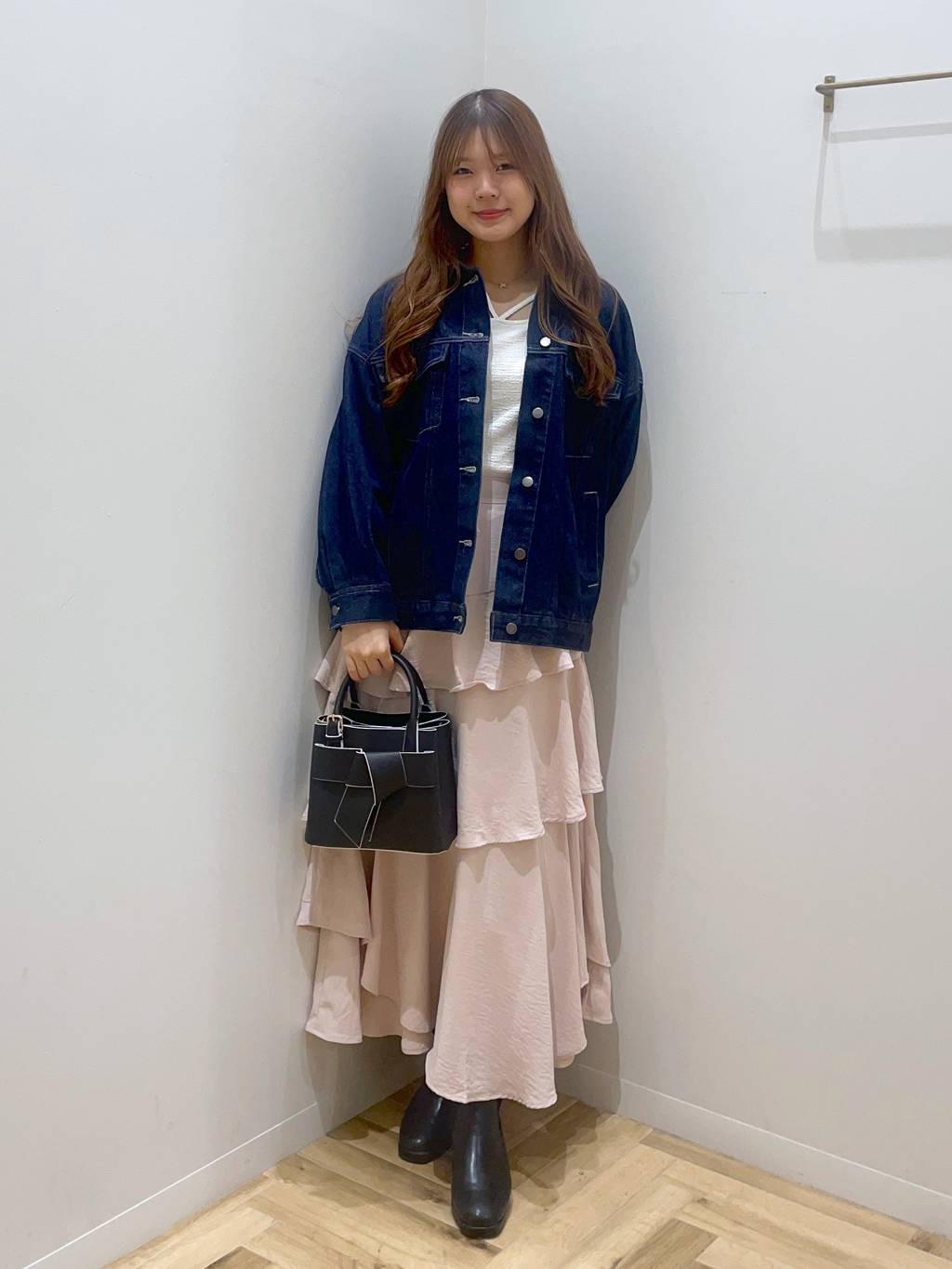 mysty womanの【上西星来さん着用アイテム】ニットストームショートブーツを使ったコーディネートを紹介します。｜Rakuten Fashion(楽天ファッション／旧楽天ブランドアベニュー)5258983