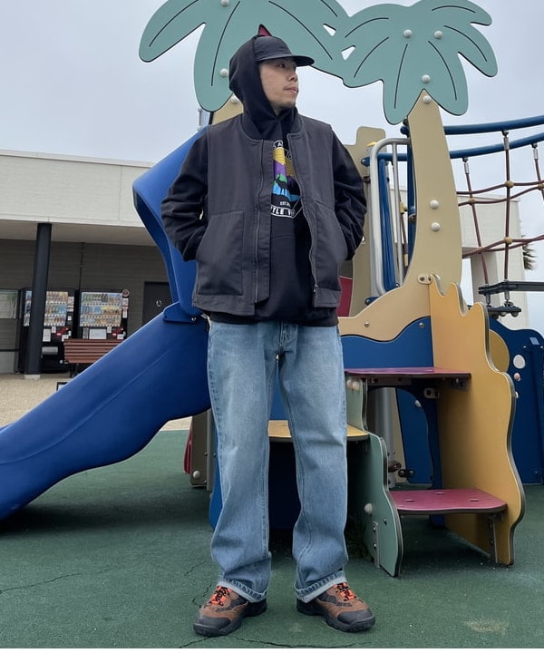 BEAMS HEARTのルーズ ストレート デニム パンツを使ったコーディネートを紹介します。｜Rakuten Fashion(楽天ファッション／旧楽天ブランドアベニュー)5260969