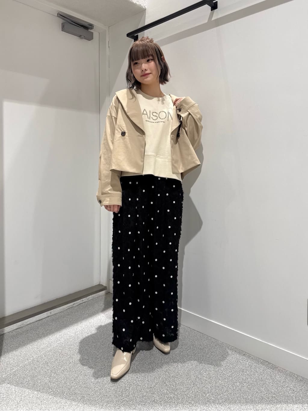 Vinのスプリングショートコートを使ったコーディネートを紹介します。｜Rakuten Fashion(楽天ファッション／旧楽天ブランドアベニュー)5263561