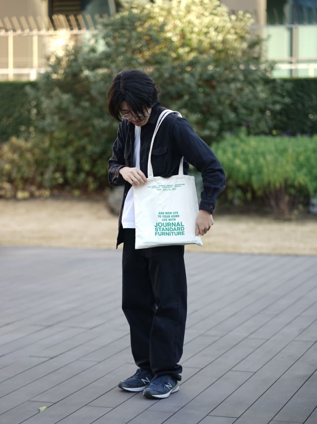 journal standard FurnitureのJSF TOTE CANVAS トートバッグを使ったコーディネートを紹介します。｜Rakuten Fashion(楽天ファッション／旧楽天ブランドアベニュー)5265774