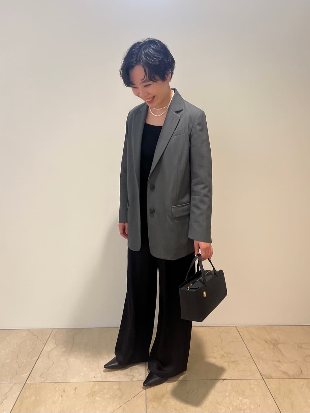 1er ArrondissementのTWギャバシングルジャケットを使ったコーディネートを紹介します。｜Rakuten Fashion(楽天ファッション／旧楽天ブランドアベニュー)5267995
