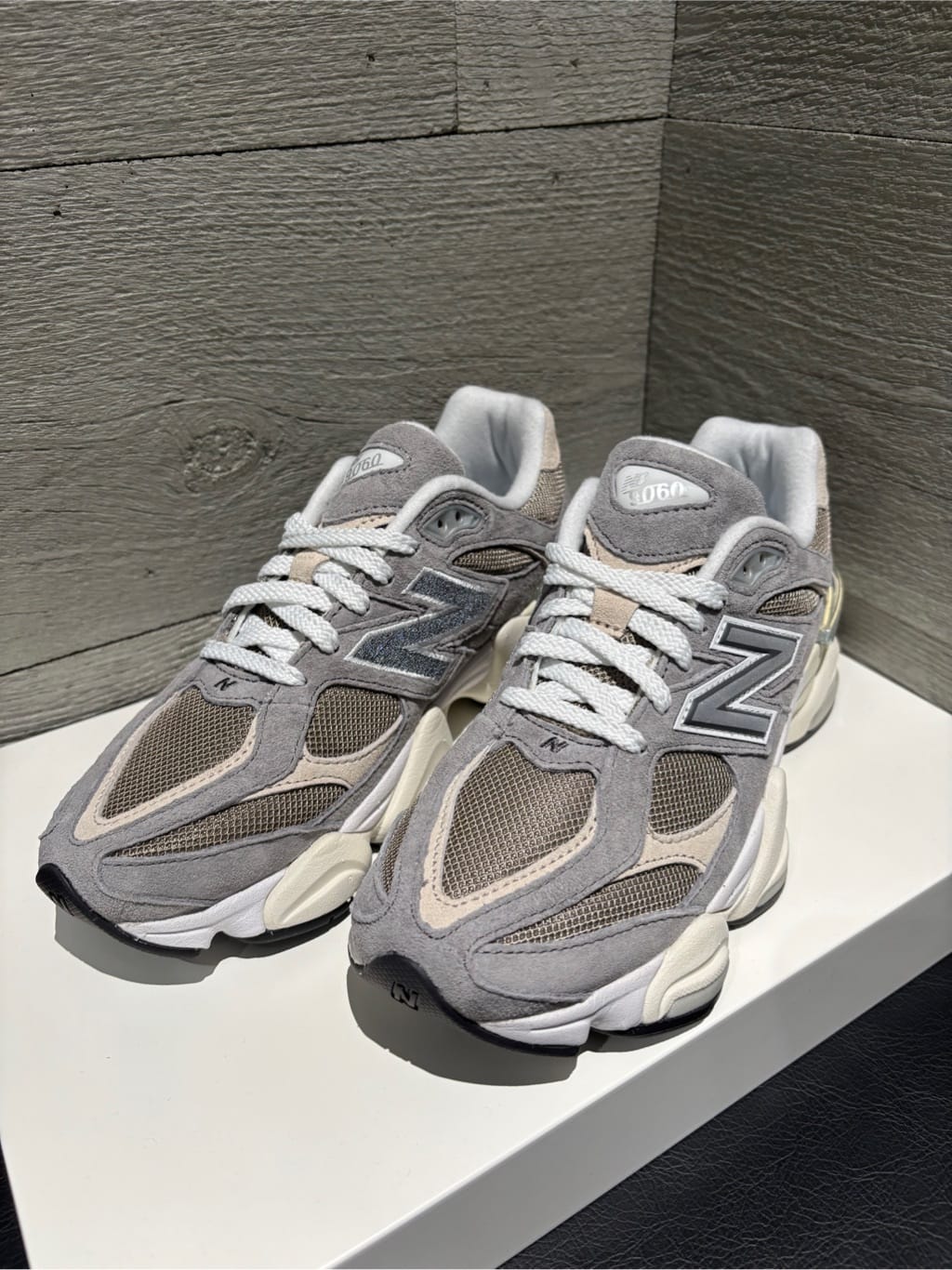 New Balance | U9060LBA / U9060LBC / U9060LBD | Rakuten Fashion