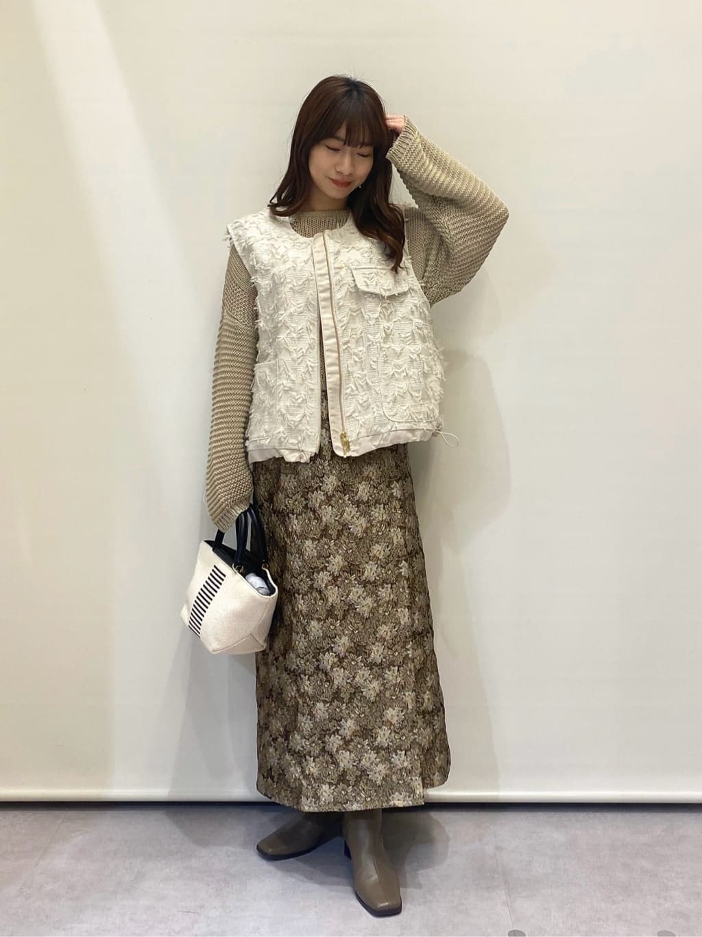 Vinのカットジャガードダブルジップジレを使ったコーディネートを紹介します。｜Rakuten Fashion(楽天ファッション／旧楽天ブランドアベニュー)5276780