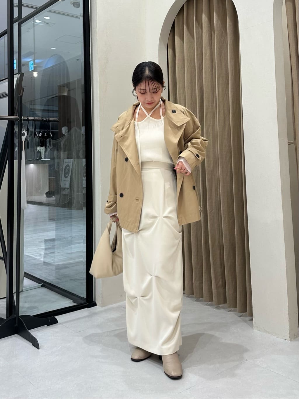 CAPRICIEUX LE'MAGEミドルトレンチコート