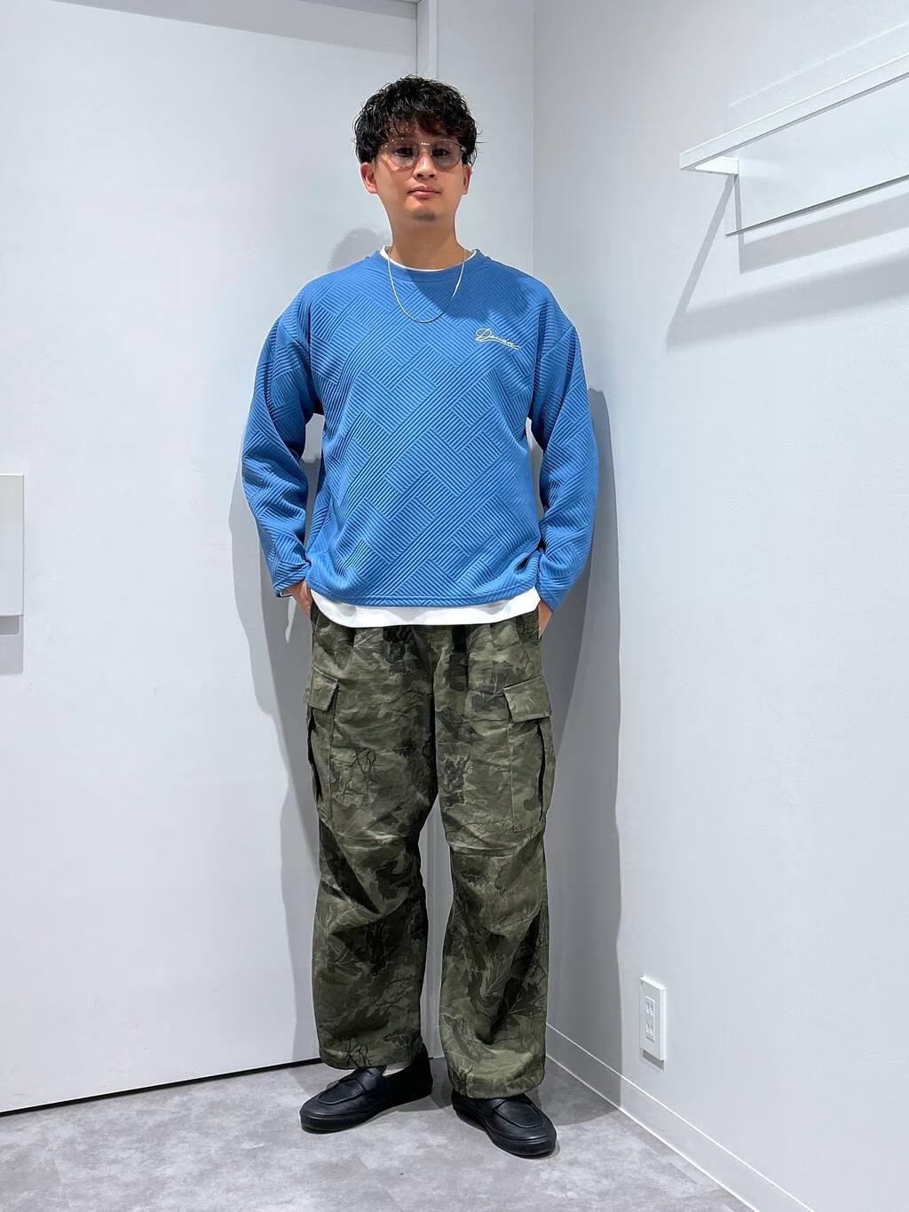 LAKOLEのフクレジャガードアソート刺繍プルオーバーを使ったコーディネートを紹介します。｜Rakuten Fashion(楽天ファッション／旧楽天ブランドアベニュー)5277633