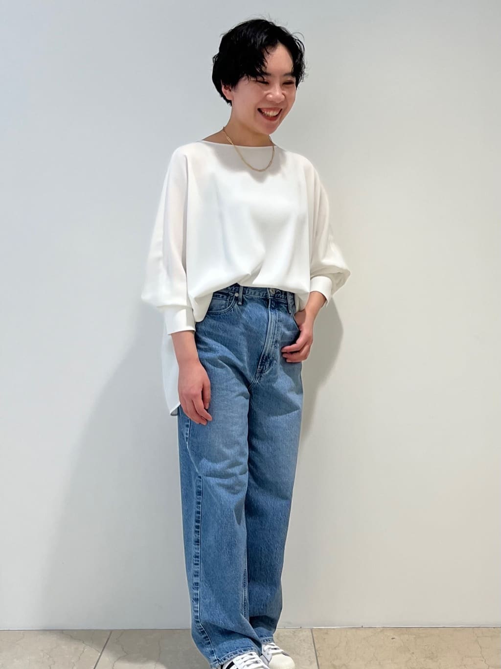 1er Arrondissementの<ADIDAS(アディダス)>SUPER STAR82 スニーカーを使ったコーディネートを紹介します。｜Rakuten Fashion(楽天ファッション／旧楽天ブランドアベニュー)5283658