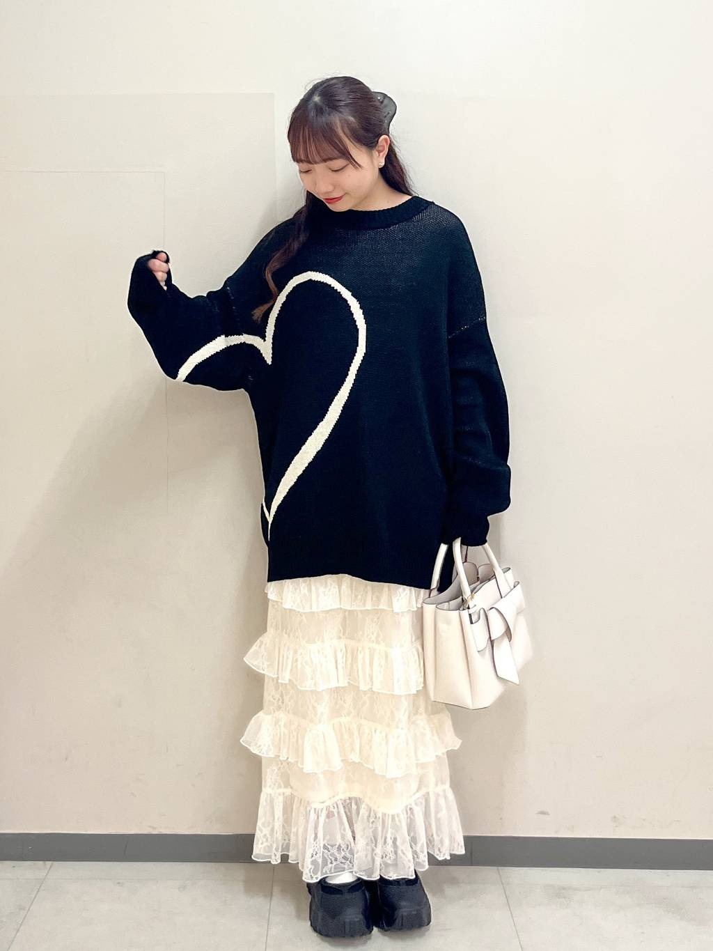 mysty womanのリボンモチーフバッグを使ったコーディネートを紹介します。｜Rakuten Fashion(楽天ファッション／旧楽天ブランドアベニュー)5295516